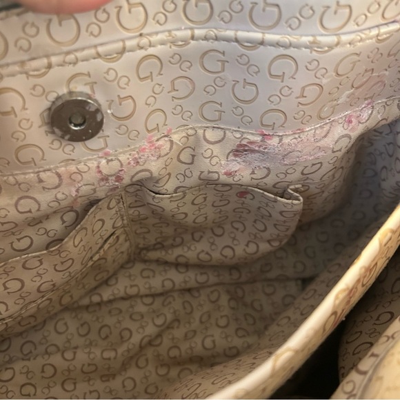 Guess Purse Pink Satchel Handbag Medium Size With Handles - Picture 12 of 16